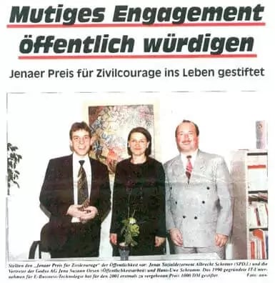 2001_Preis-fuer-zivilcourage-Ausschnitt-OTZ-GODYO-Story